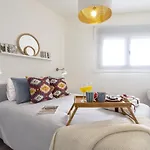 -Malagasunapts-Centre Pool&Parking Bus-Train Station