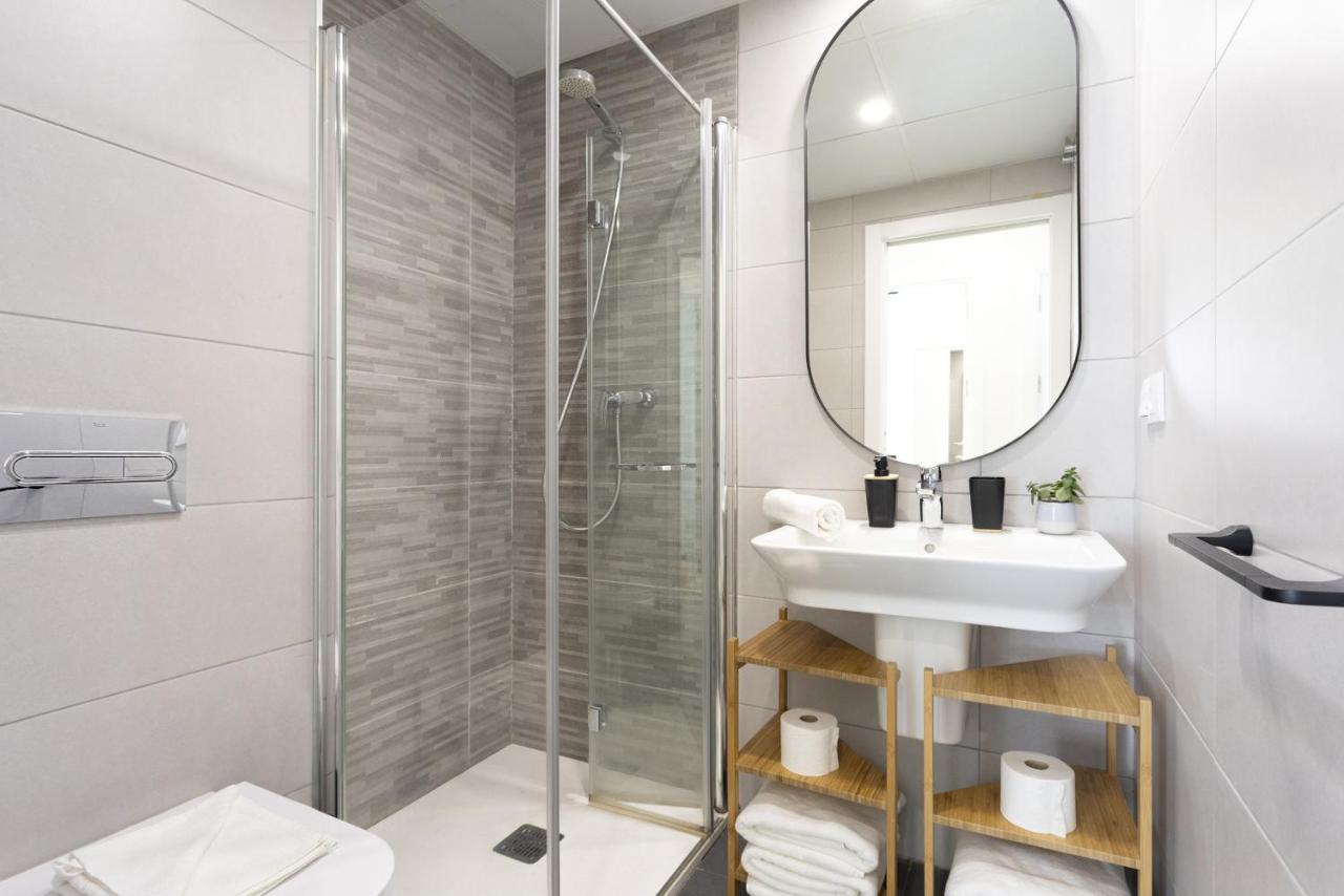 -malagasunapts-centre Pool&parking Bus-train Station Lejlighed *